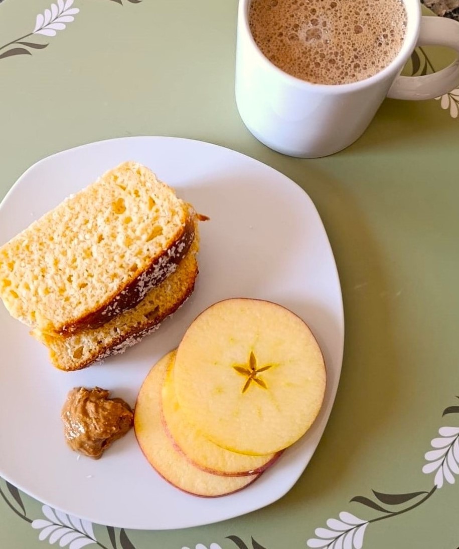 Bolo de limão e côco